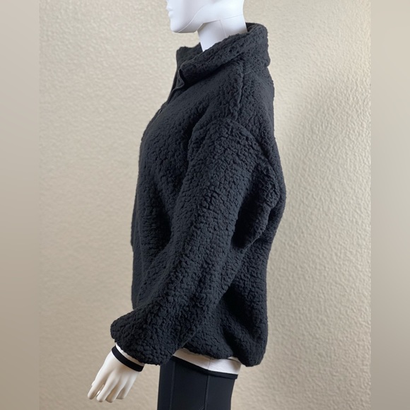 NWT Express Women Black Fleece Sherpa Half Zip Pullover Jacket $80 - Picture 4 of 8